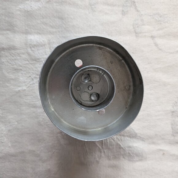 Kitchen | Vtg Red Handle Donut Biscuit Cutter Aluminum 275 Round ...